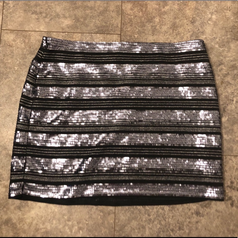 Sequin Express midi skirt